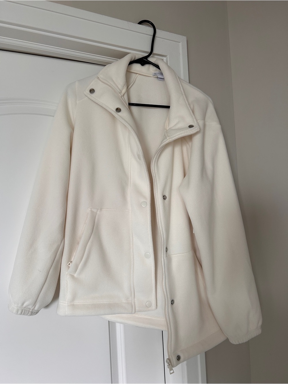 Beyond Yoga Ivory Teddy Fleece Jacket